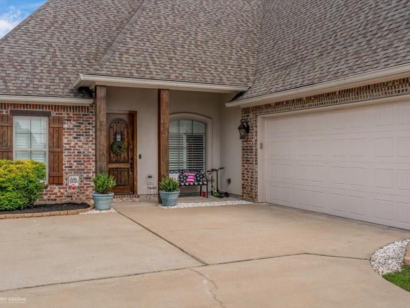 JAMESTOWNE - Residential