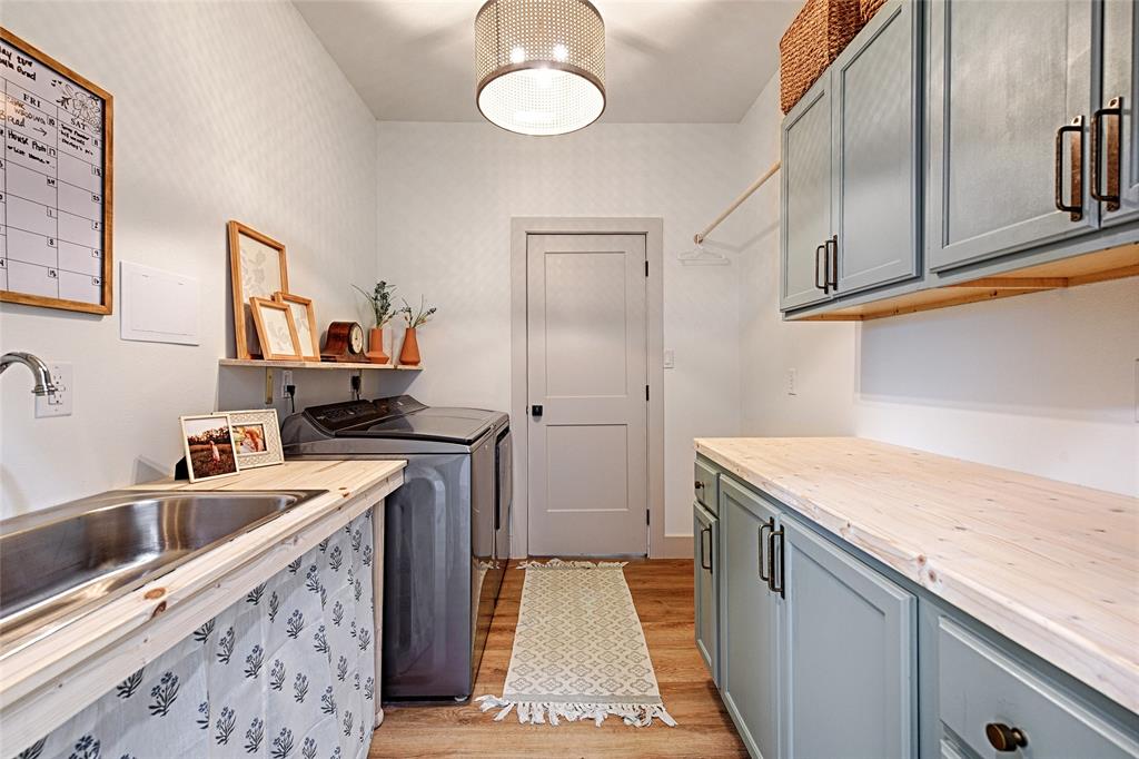 Snooks Corner - Residential