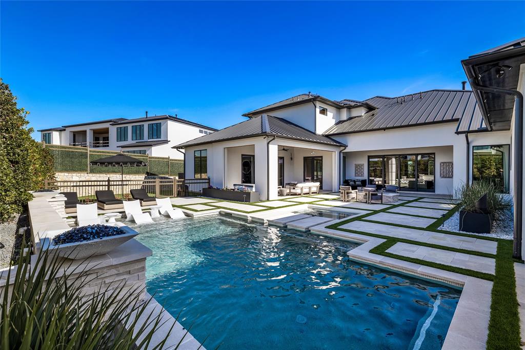The Hills Of Kingswood - Residential