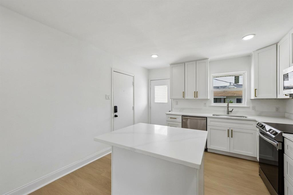 Birchbrook 01 Condo - Residential