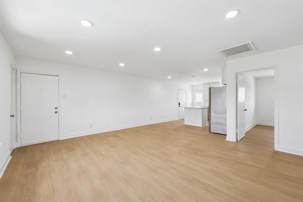 Birchbrook 01 Condo - Residential