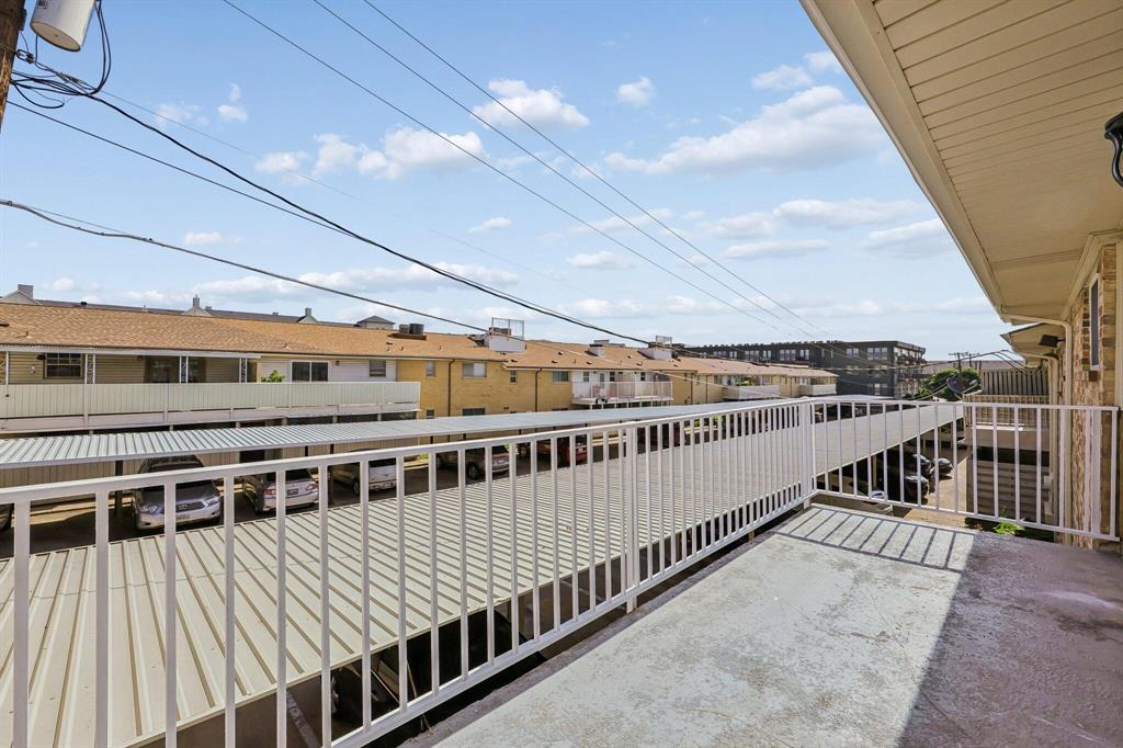 Birchbrook 01 Condo - Residential