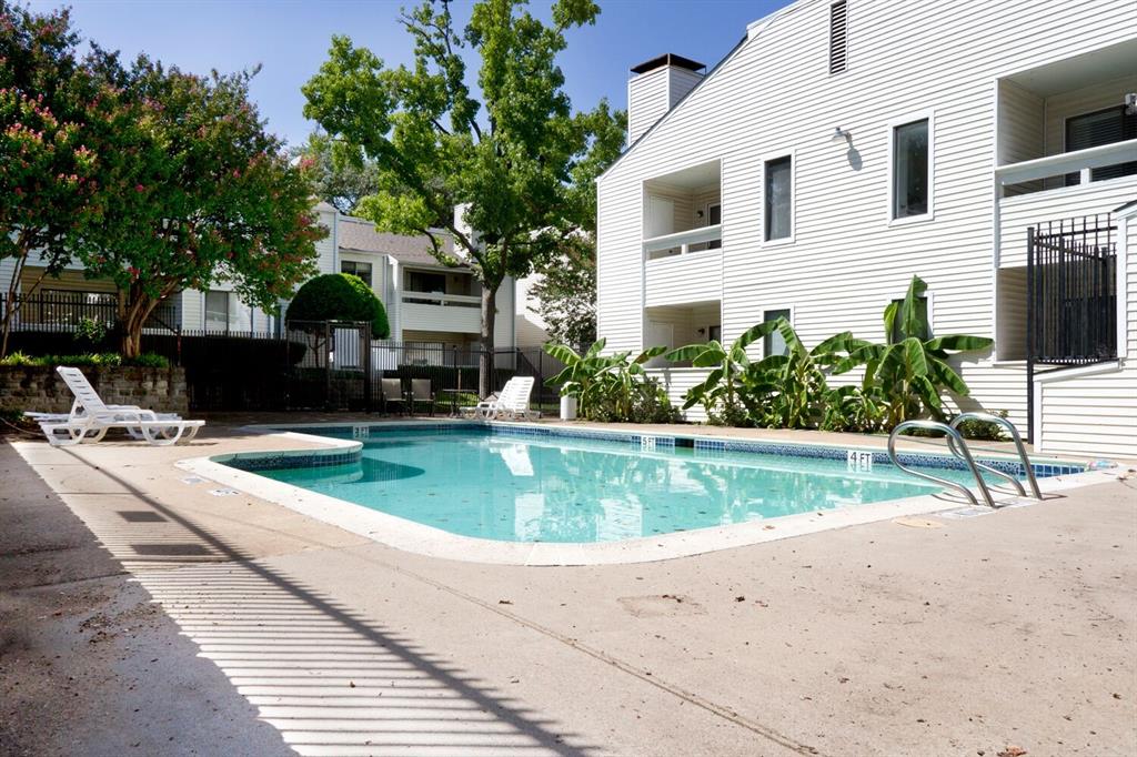 Copperrun Condos Ph 02 - Residential