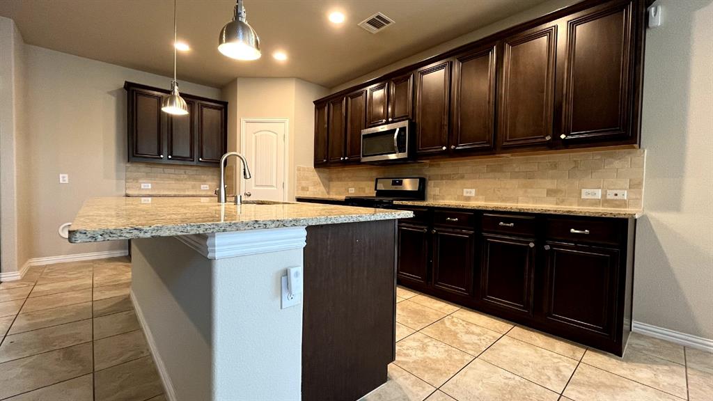 Eagle Ridge - Residential Lease