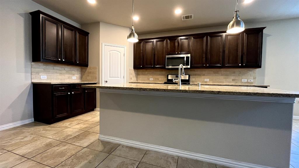 Eagle Ridge - Residential Lease
