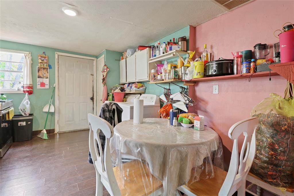 Tyre Estates Add - Residential