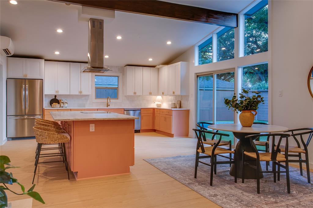 Glen Oaks #12 - Residential
