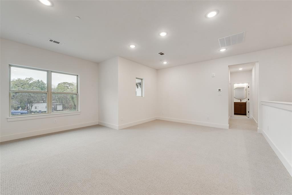 Lewisville Water's Edge II Condominium - Residential