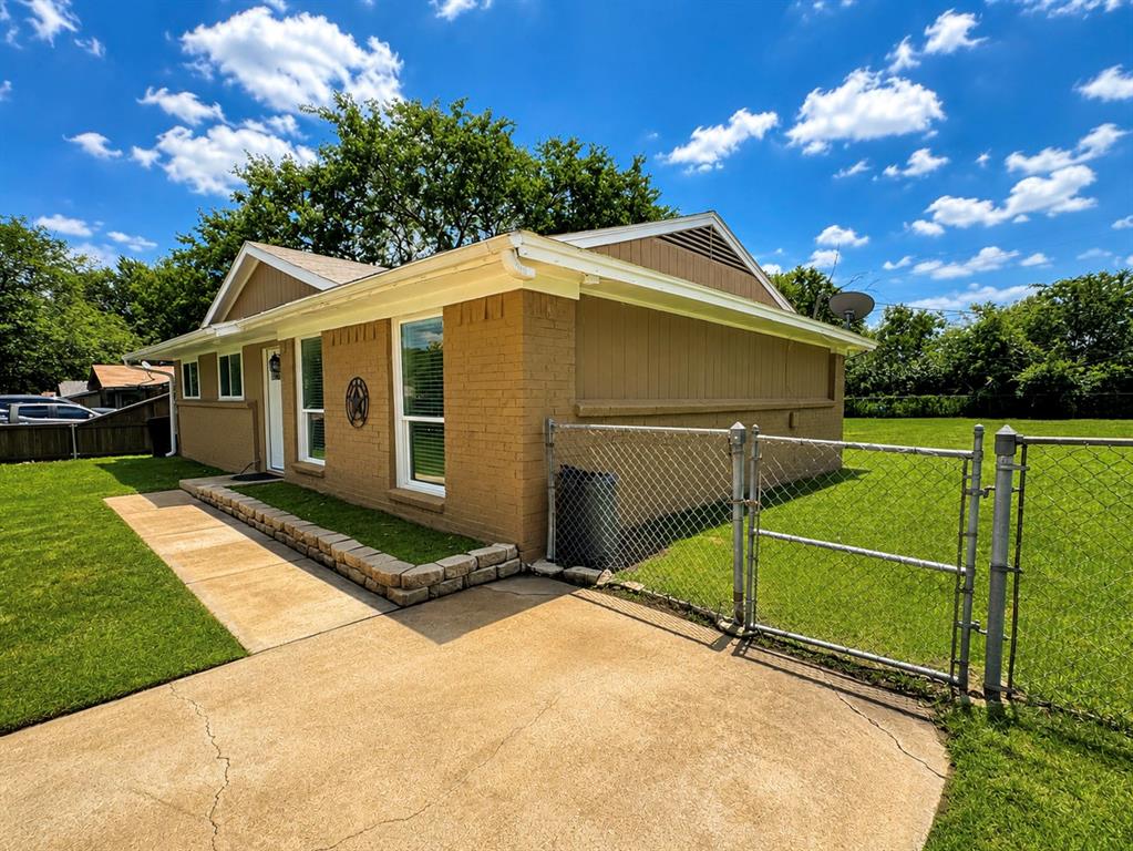 Irwin Keasler Dev Red Bird 04 - Residential