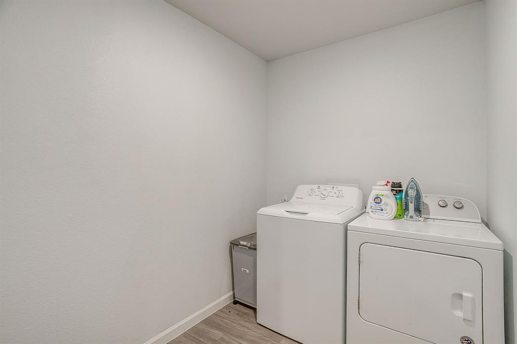 Tolar Oaks - Residential
