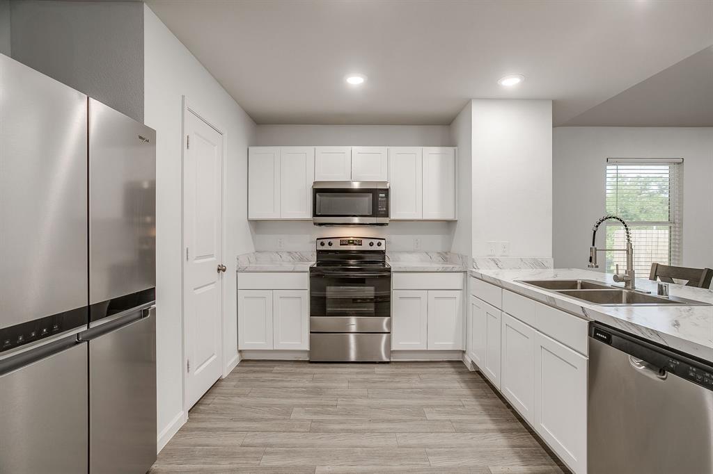 Tolar Oaks - Residential