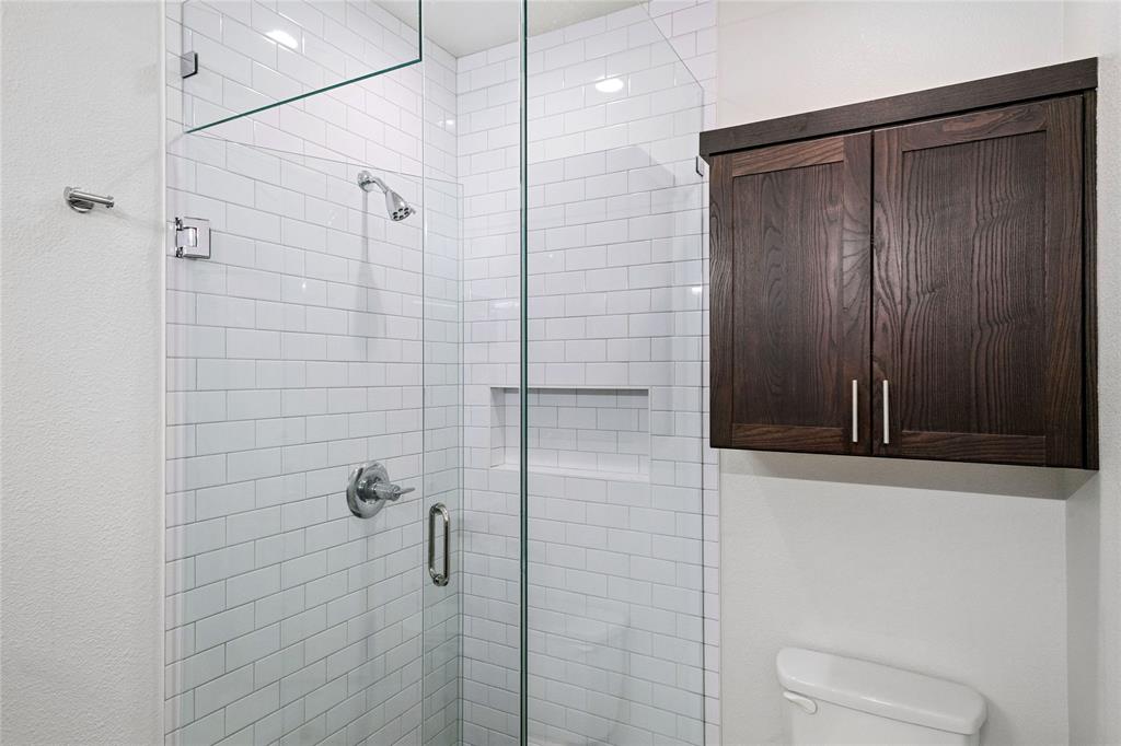 5922 Hudson Condos - Residential