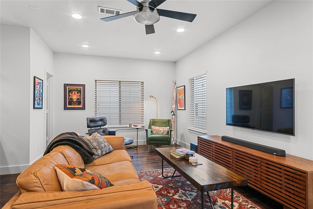 5922 Hudson Condos - Residential