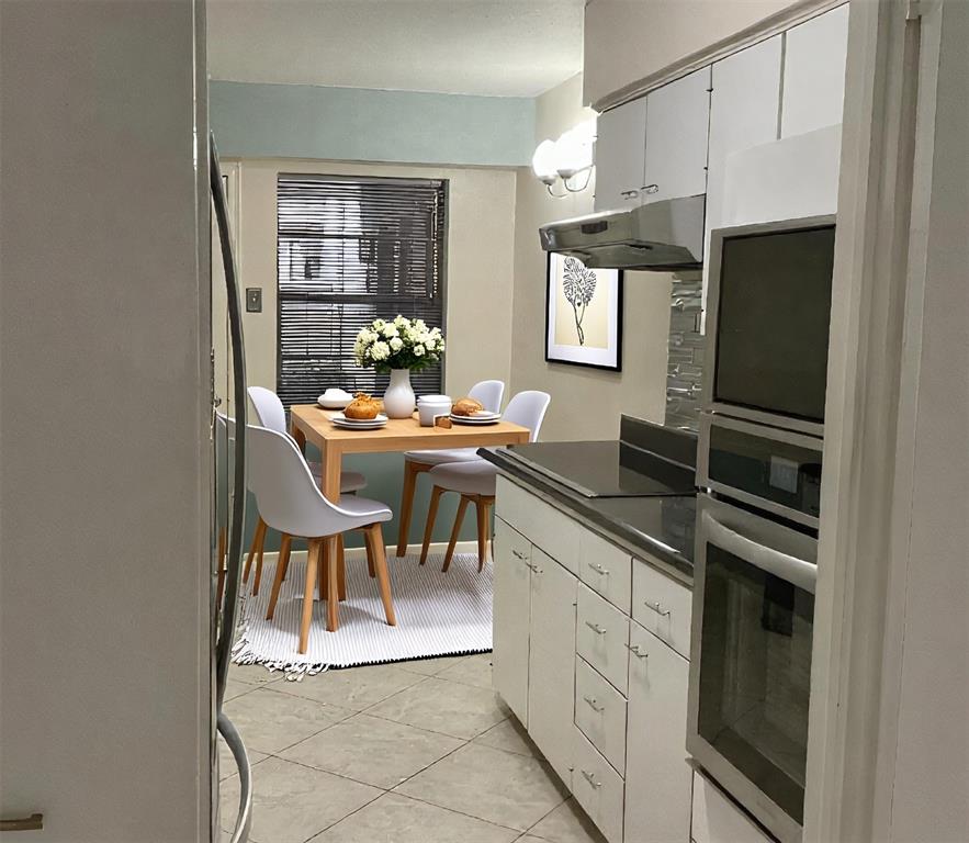 Park Central Condo - Residential