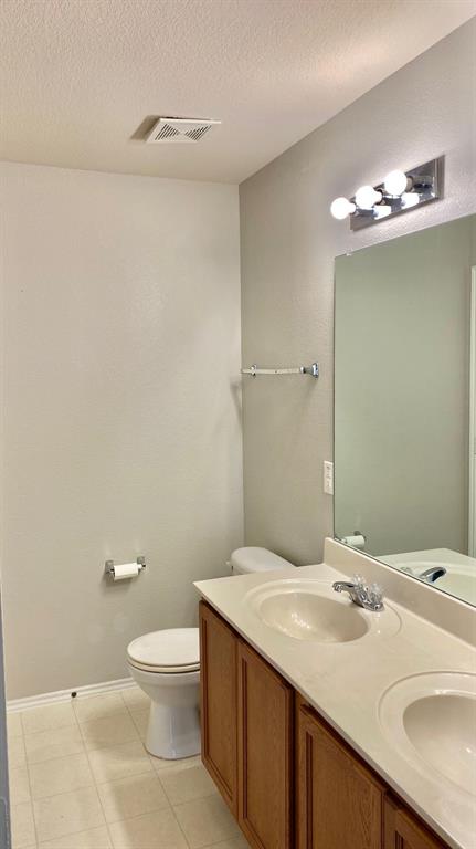 Harriet Creek Ranch Ph V - Residential Lease