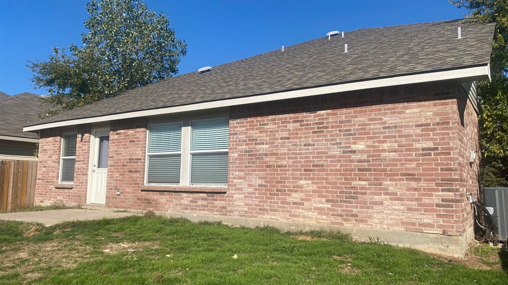 Harriet Creek Ranch Ph V - Residential Lease