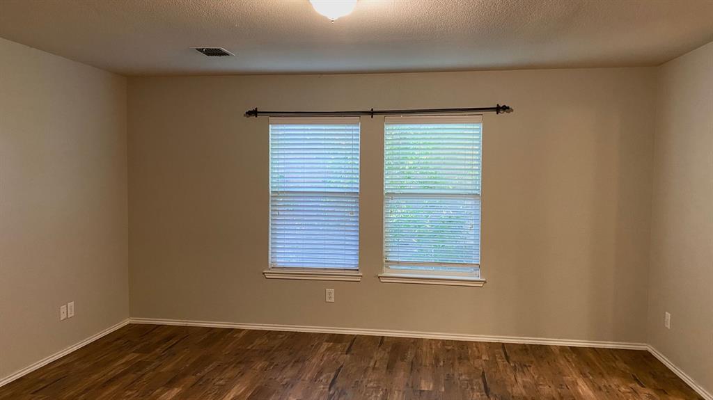 Harriet Creek Ranch Ph V - Residential Lease
