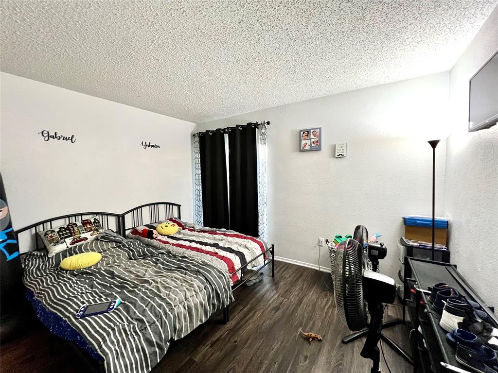 Cambridge Condos Ph 01 03 - Residential