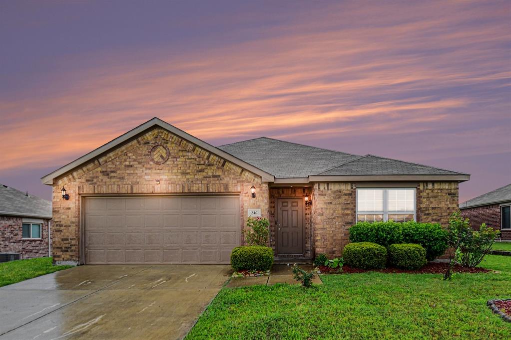 Creekside Estate - Residential