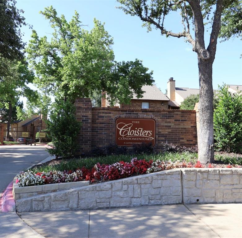 Cloisters Condo The - Residential