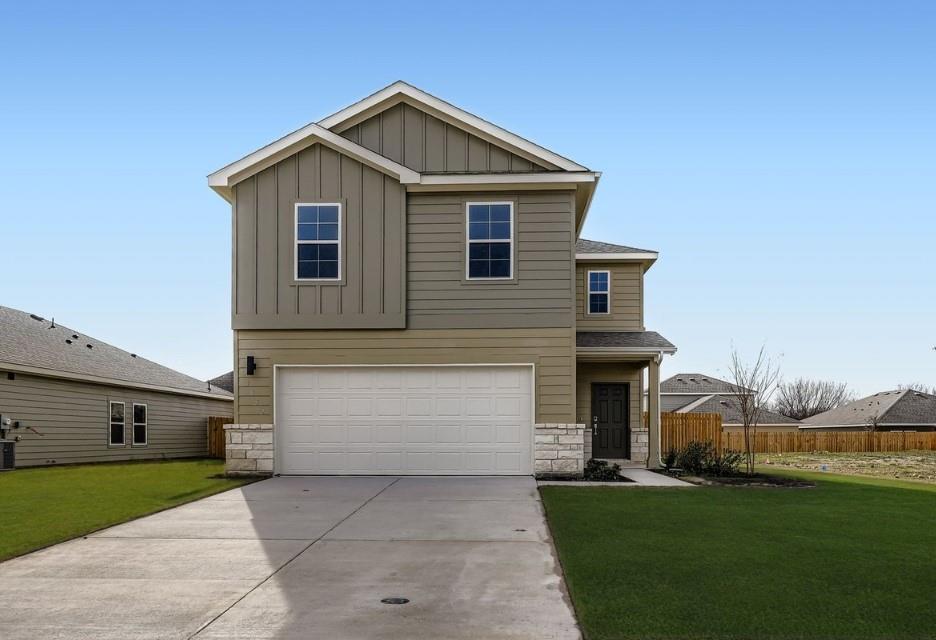 MOVE IN READY! The main floor of the appealing Silverbell plan offers a spacious, modern layout. A well-equipped kitchen with a center island, wraparound countertop, and walk-in pantry overlooks a cozy dining area and an airy great room with access to a covered back patio. The primary suite is conveniently located on this level, boasting a walk-in closet and a private bath with dual sinks and a walk-in shower. You’ll find three roomy secondary bedrooms upstairs, two with walk-in closets. A versatile loft space and a full bath round out this plan. Located only 17 miles from downtown Fort Worth, you'll love this prime location near shopping, dining and more!