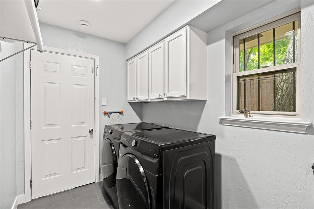 Hillview Terrace - Residential