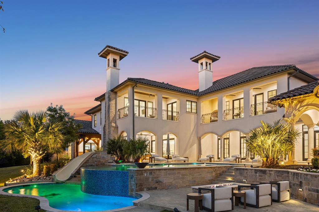 Terra Bella - Residential