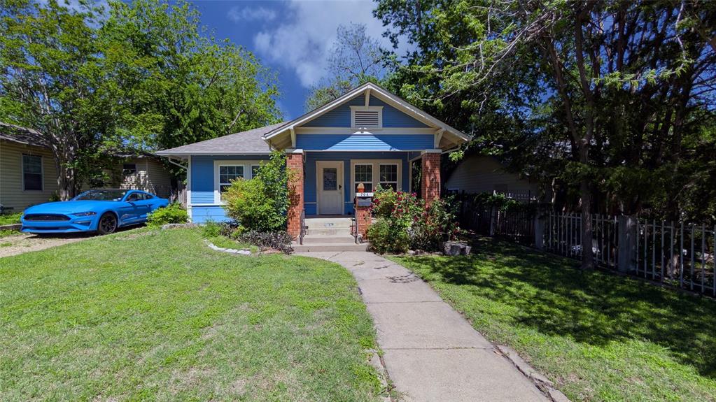 Great investment opportunity! Home is in great condition. Has 25K plus renovations such as roof, foundation, central AC, new windows, refinished flooring, tile, paint and more…. Next street from upscale Hollywood Santa Monica subdivision where same configuration sells for 450K plus. Minutes from upscale, vibrant Lakewood golf course and shopping areas. Homes three streets down may sell for less but the neighborhood and safety factor changes dramatically as you move away from Hollywood Santa Monica subdivision. Even new builds sell for 100K more on this street compared to homes two streets away. Has 3 bedrooms and two full bathrooms. Kitchen has vintage log cabin style wood paneling. Home has lot of character and tenants love staying there. Rented until February 2027 for $1890 per month. Enjoy rental income for few years and then rebuild new duplex for exponential gains!!