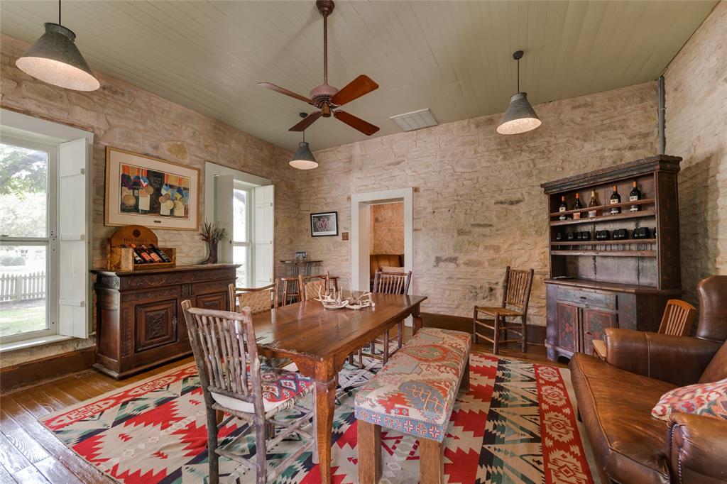 Orig Comanche - Commercial Sale
