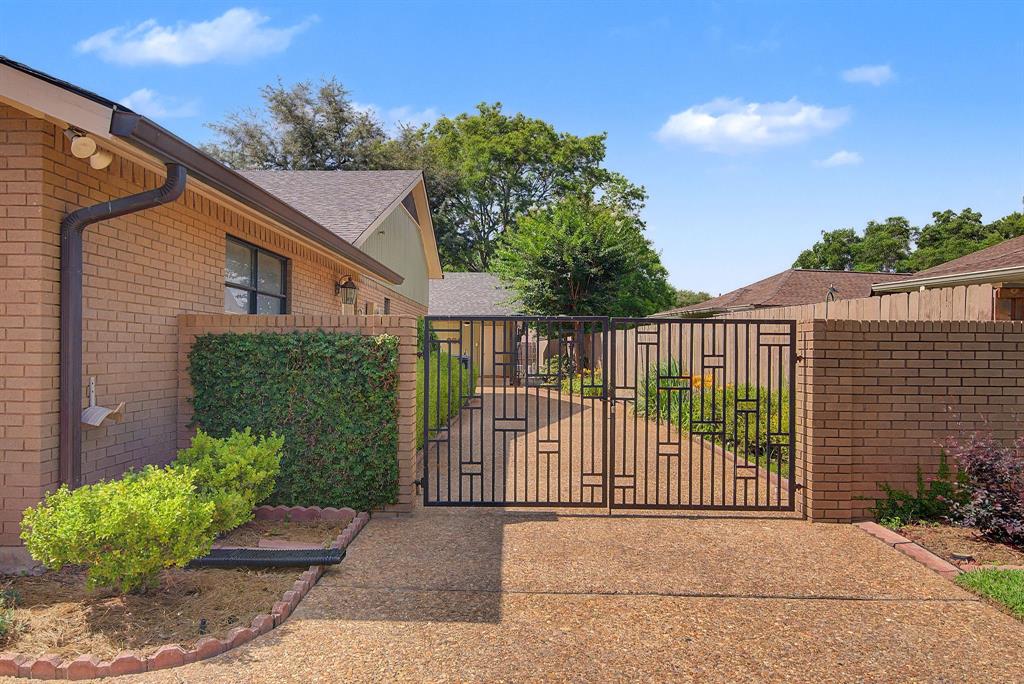 Greenacres Place - Residential