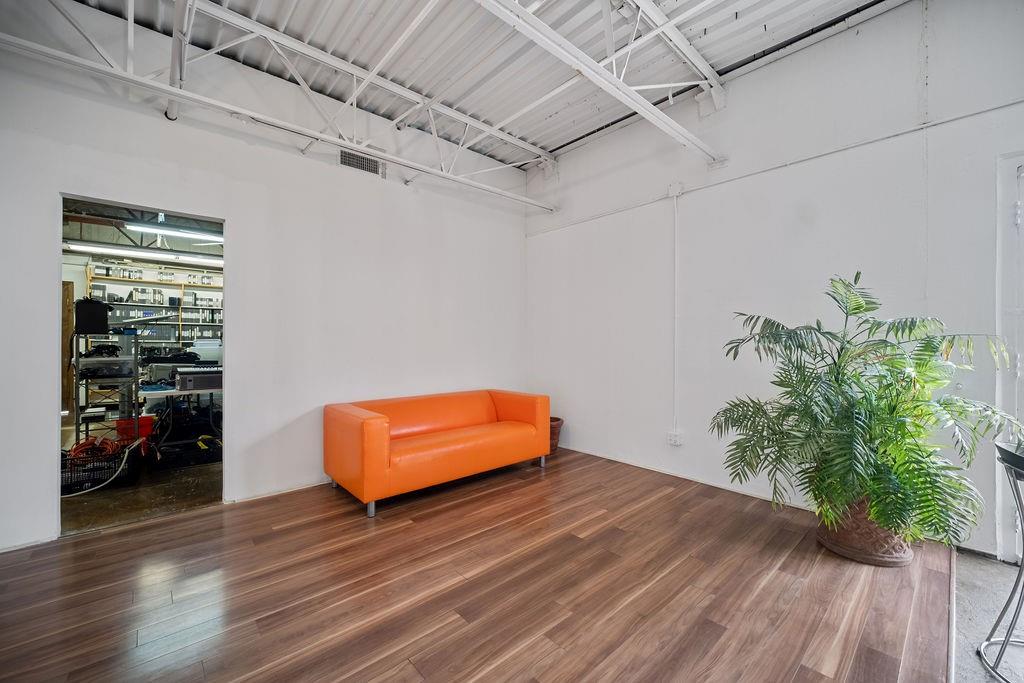 Downtown Dallas - Commercial Sale