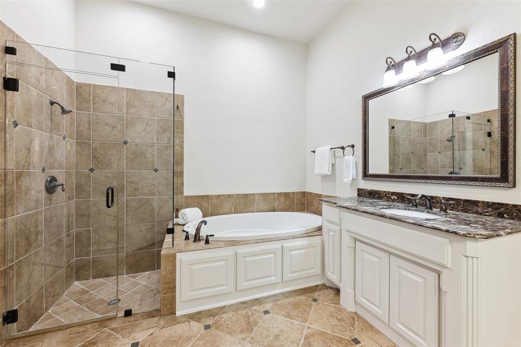 Heritage Oaks Colleyville - Residential