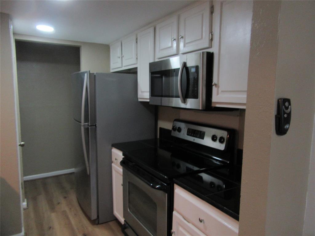 Springtree Crossing Condos - Residential