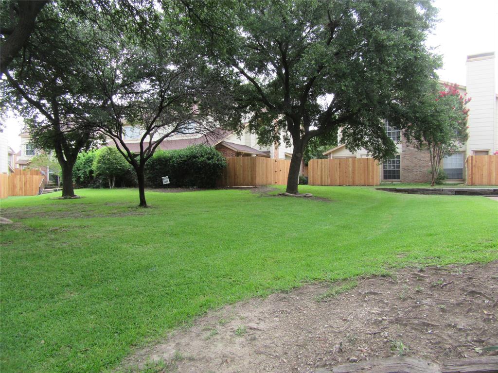 Springtree Crossing Condos - Residential
