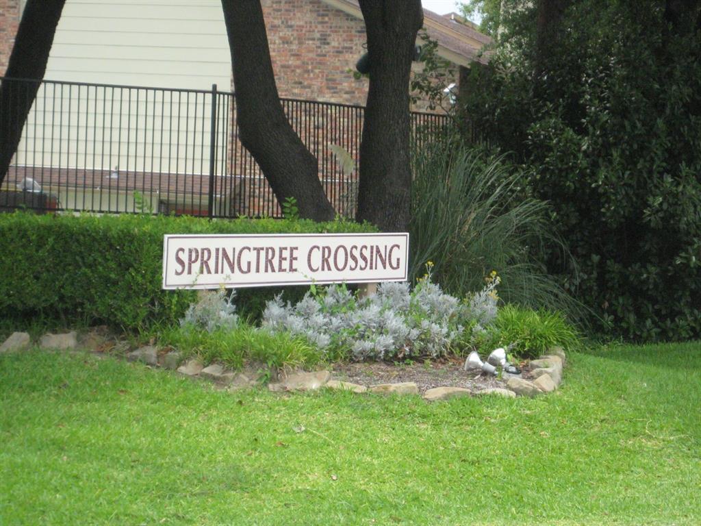 Springtree Crossing Condos - Residential
