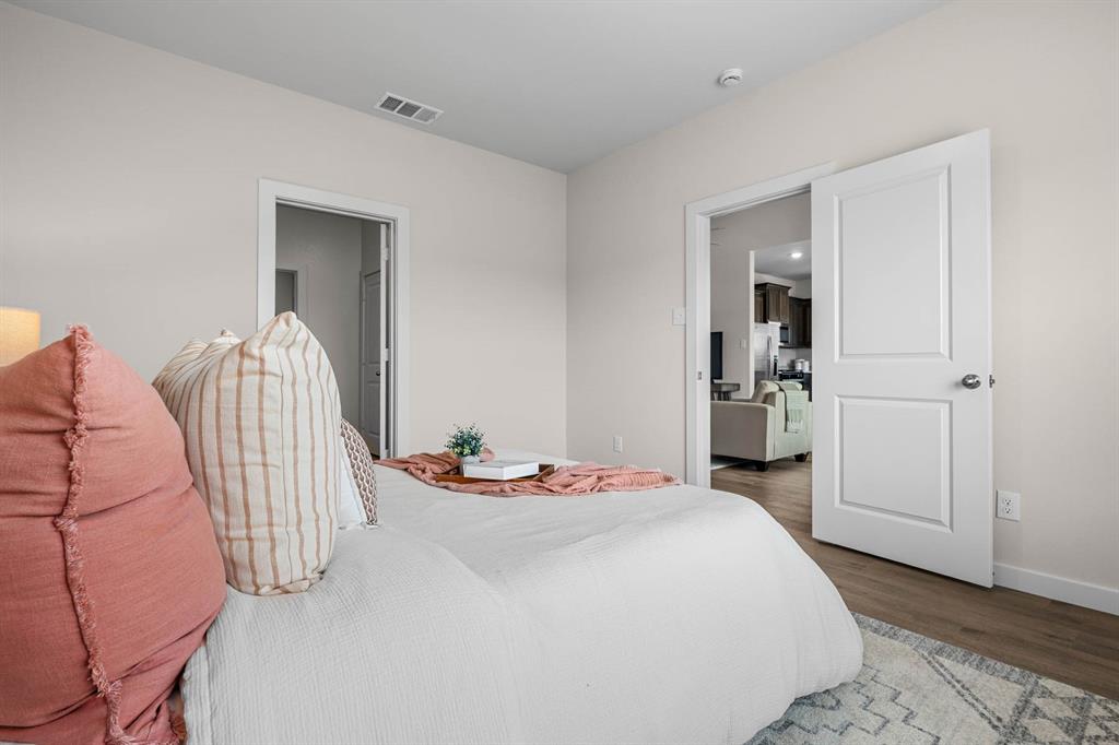 Vista West - Residential