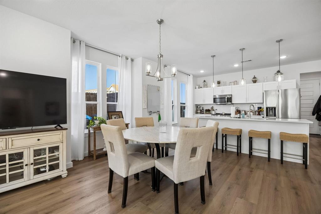 Lake Parc Village - Residential Income