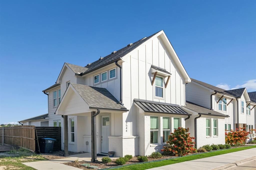 Lake Parc Village - Residential Income
