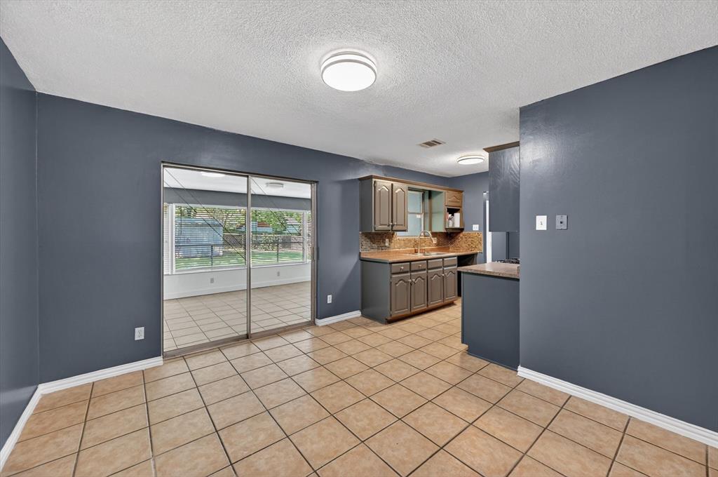 Fairmeadows 06 - Residential