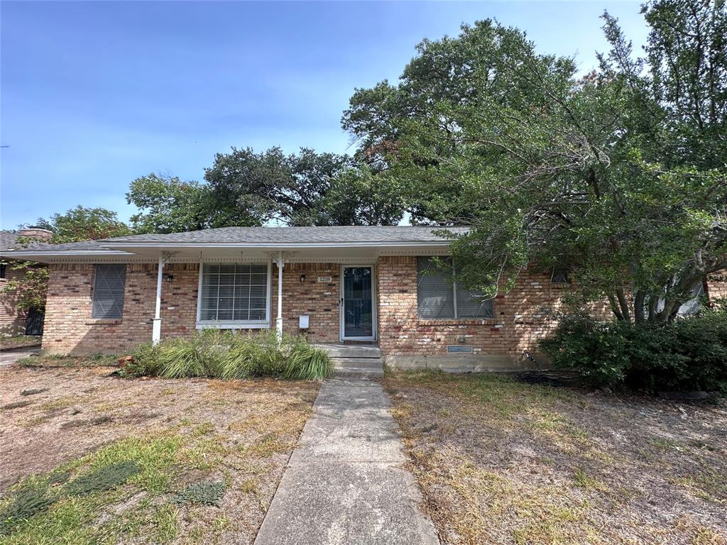 Richardson Heights Add 08 Instl 02 - Residential Lease