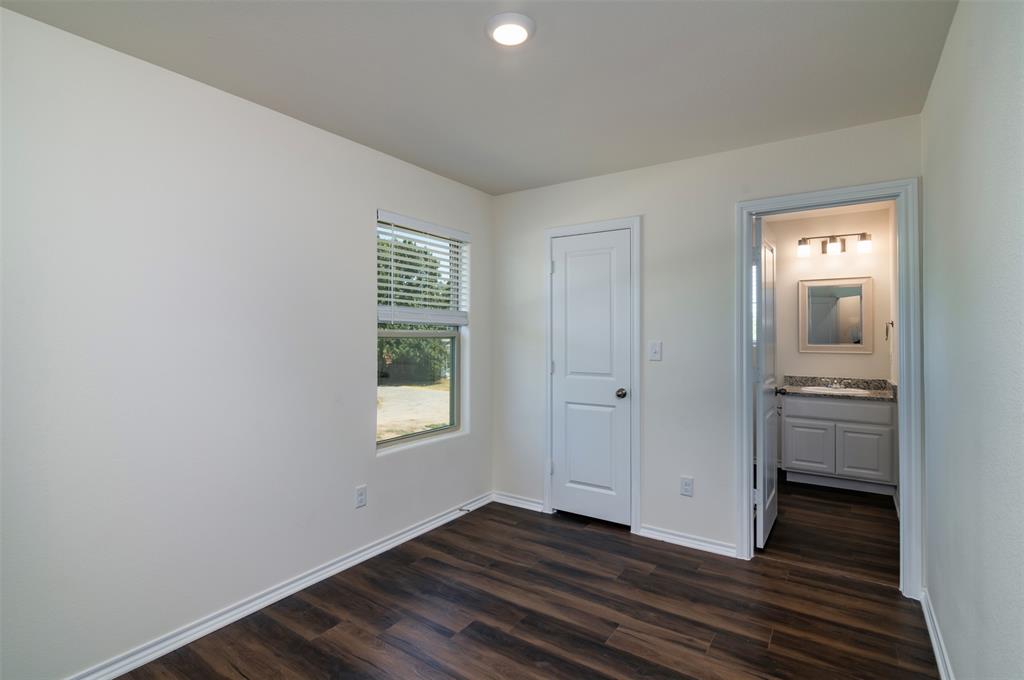 W T SEARS ADDITION - Residential Lease