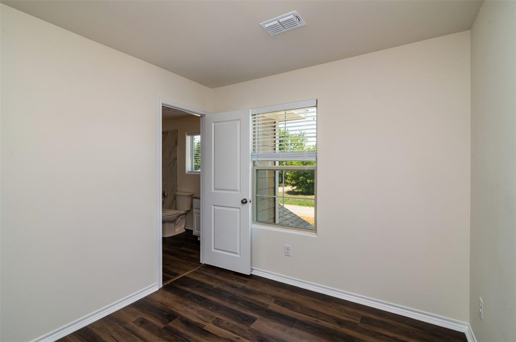 W T SEARS ADDITION - Residential Lease