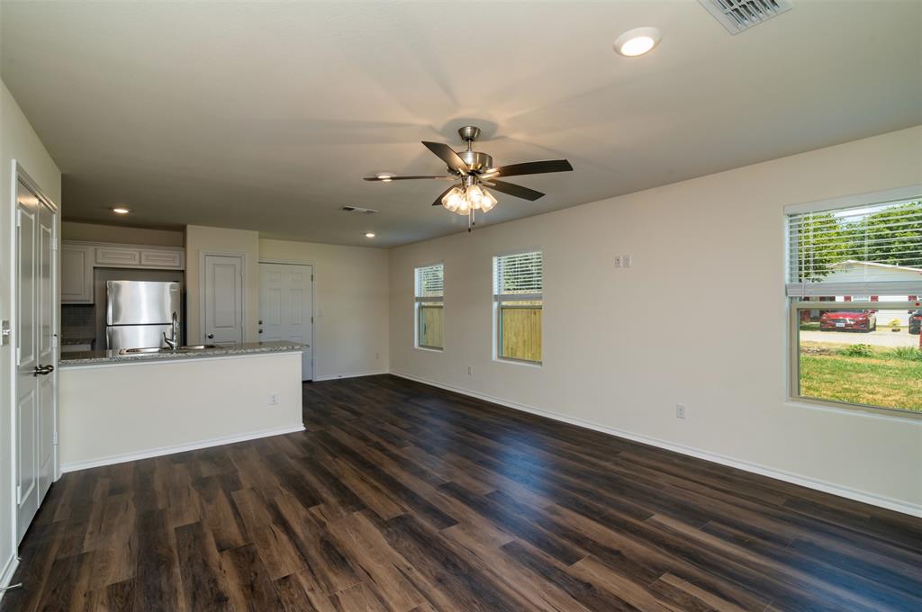 W T SEARS ADDITION - Residential Lease