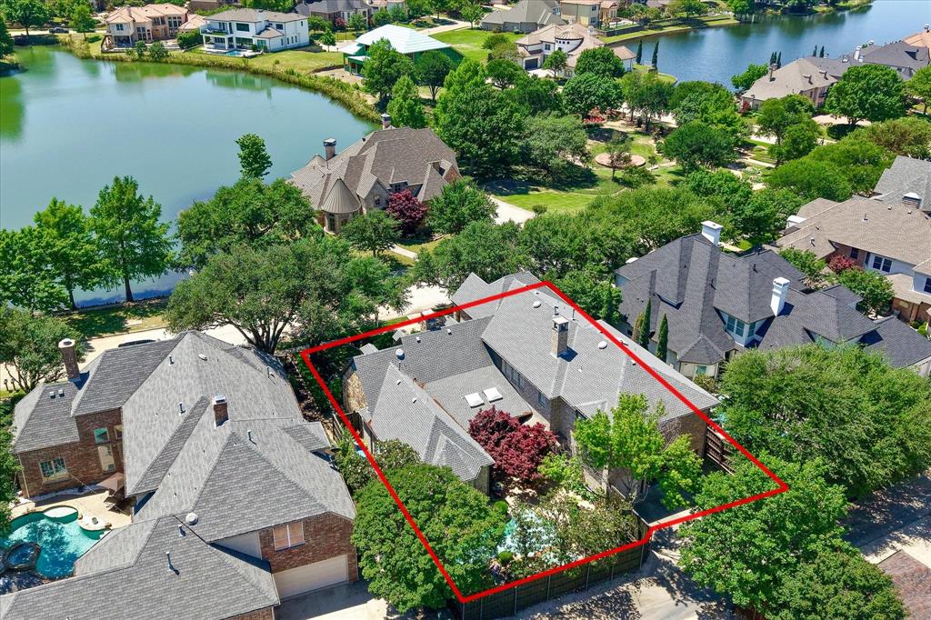 The Lakes On Legacy Drive Ph 2 The - Residential