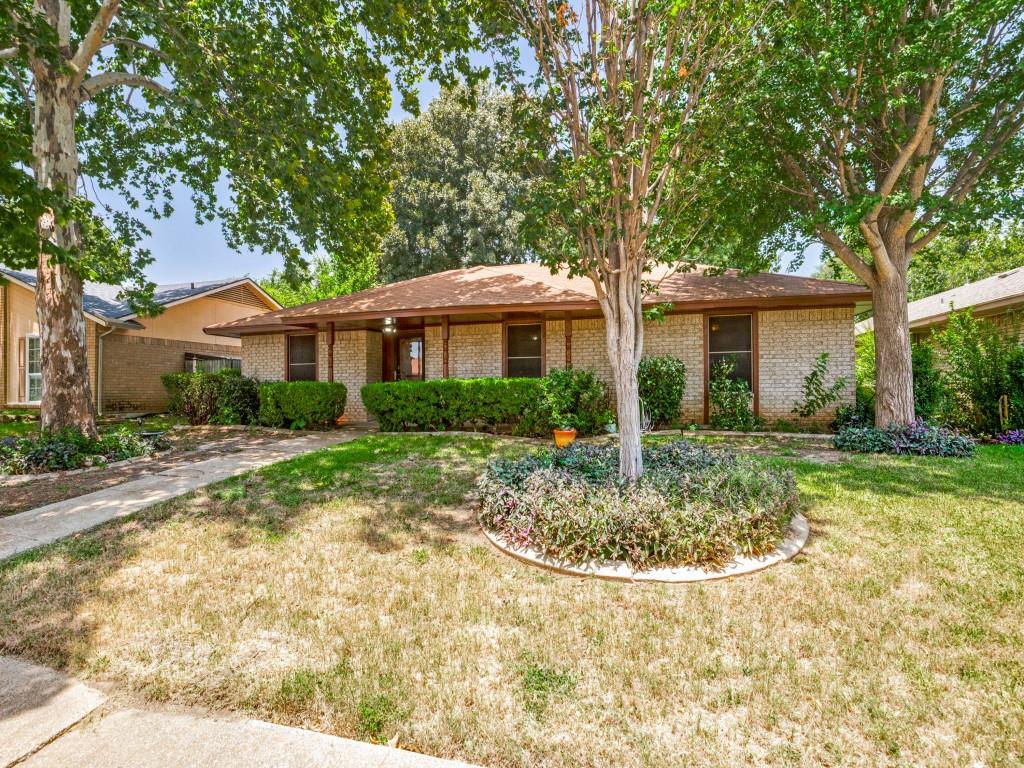 This well-maintained home, cherished by the same family for over 20 years, is located in a great spot within a friendly neighborhood. It boasts a versatile floor plan with spacious bedrooms to fit any family’s needs. A sunroom just off the family room offers extra space for entertaining, while the beautifully landscaped yard features mature plants and a backyard large enough for a pool. Though the rear gate isn’t currently working, the property includes a fantastic carport for additional covered parking. This inviting home is ready for a new family to make it their own.
Home sold AS-IS.