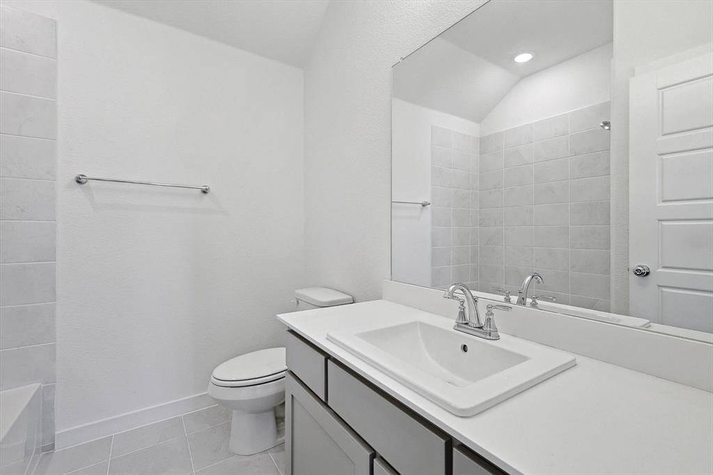 Whitewing Trails Ph 2c - Residential Lease