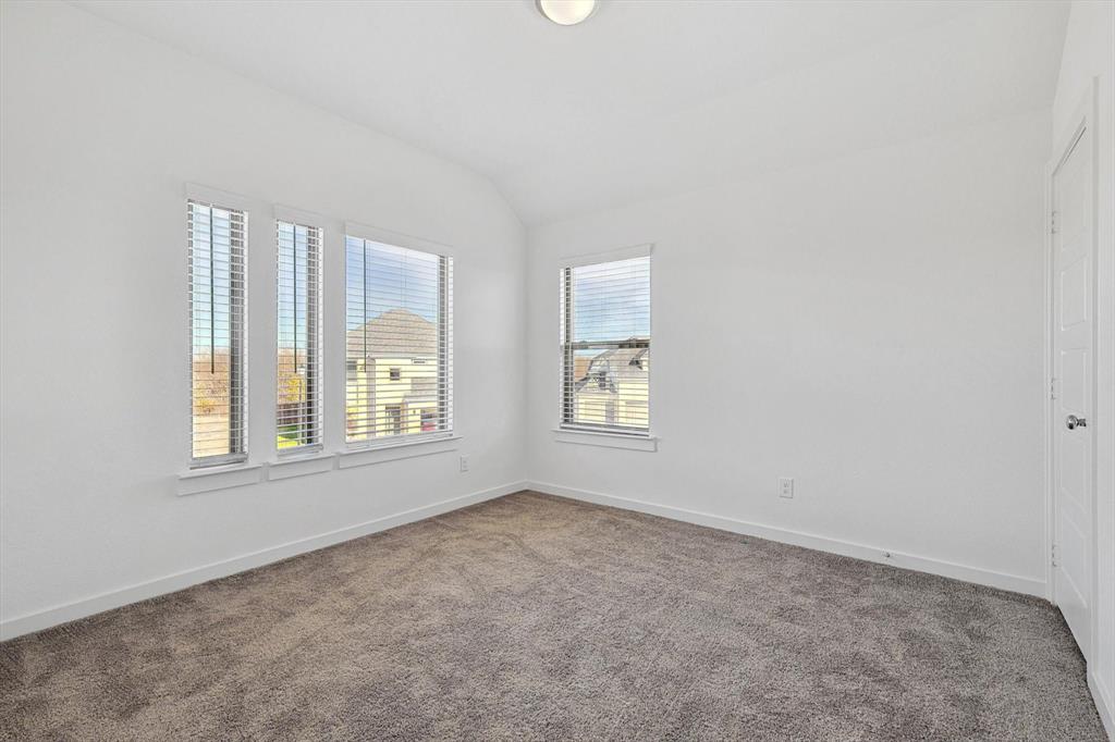 Whitewing Trails Ph 2c - Residential Lease