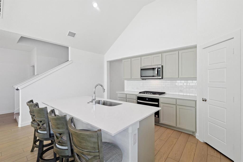 Whitewing Trails Ph 2c - Residential Lease