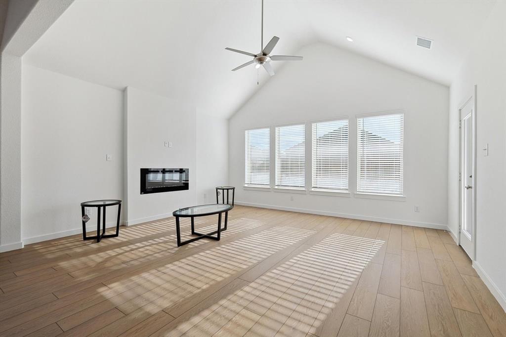 Whitewing Trails Ph 2c - Residential Lease