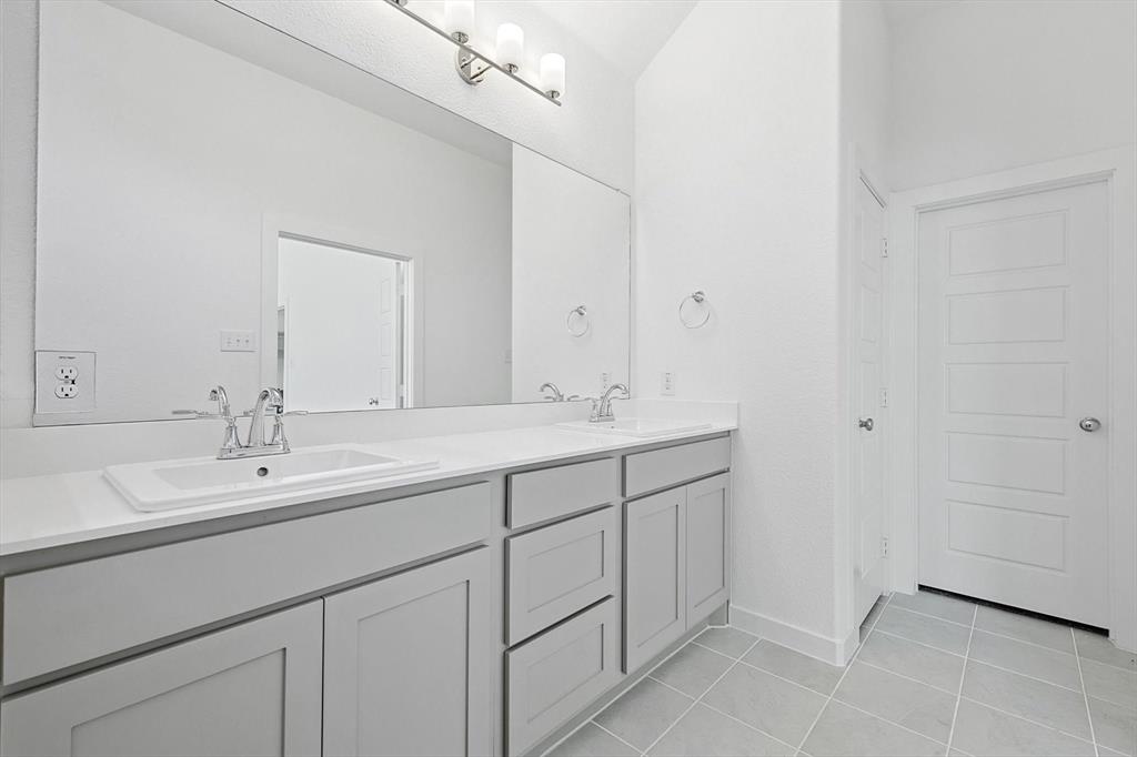 Whitewing Trails Ph 2c - Residential Lease